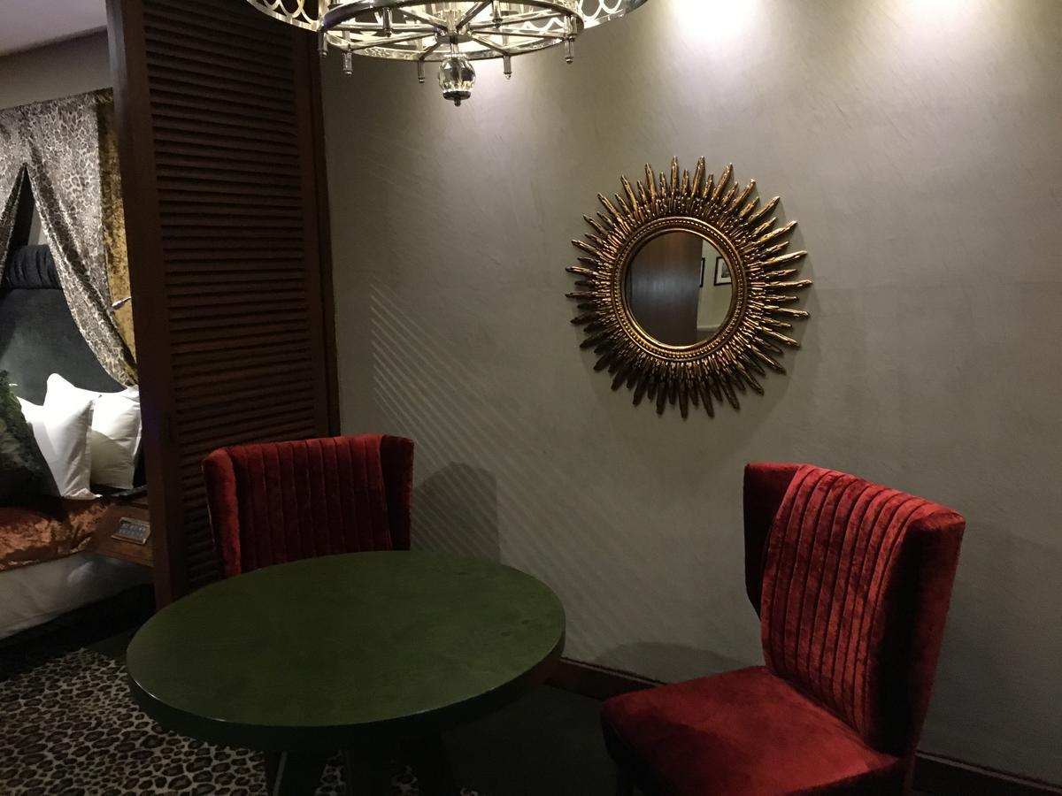 Radisson Blu Hotel Mbd Ludhiana Ngoại thất bức ảnh